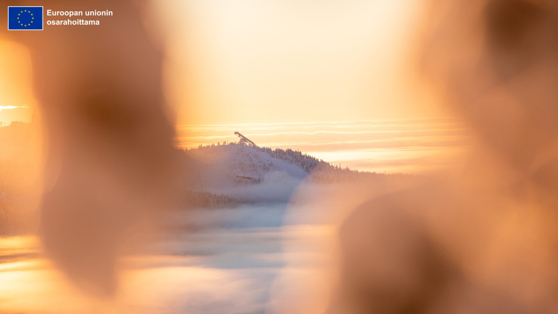 Maisema Rukan mäkihyppytornille
